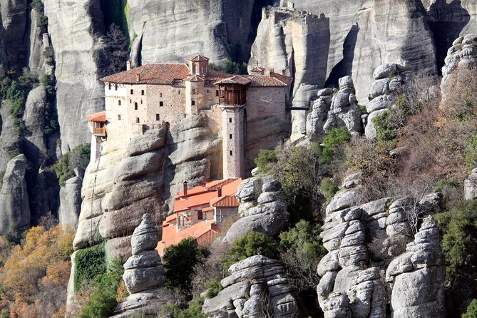 Meteora Monasteries Fully Private Day Tour with Great Lunch-Drinks Included - Meteora viewpoints and the first look at Kalampaka