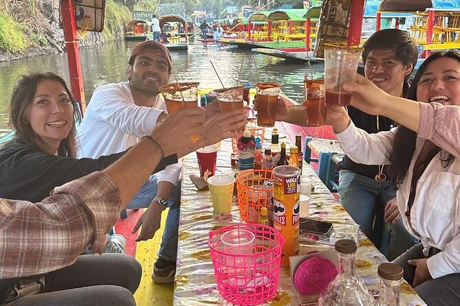 Mexico City Boat Tour Food and Unlimited Drinks Priority Boarding - Meeting at Canal 237 in San Jerónimo