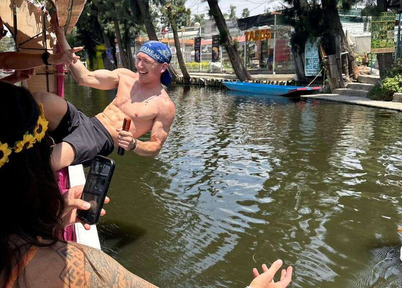 Mexico City: Xochimilco Boat Party with Unlimited Drinks - Practical advice before you go