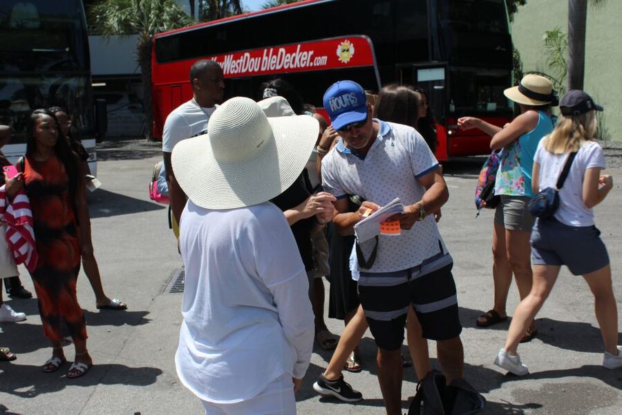 Miami: Key West Boat Tour w/ Optional Snorkeling & Open Bar - Meeting at 6:30 AM on Collins Avenue