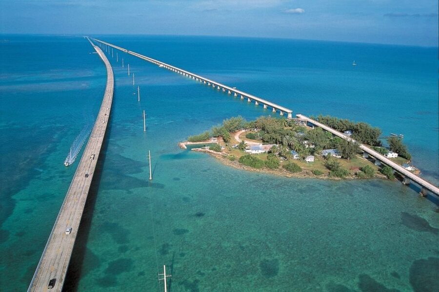 Miami: Key West Boat Tour w/ Optional Snorkeling & Open Bar - A Short Taste of Key West Before the Boat