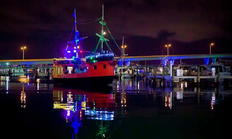 Miami Party Boat Cruise with City Lights & Skyline Views - What this Miami party boat is really like