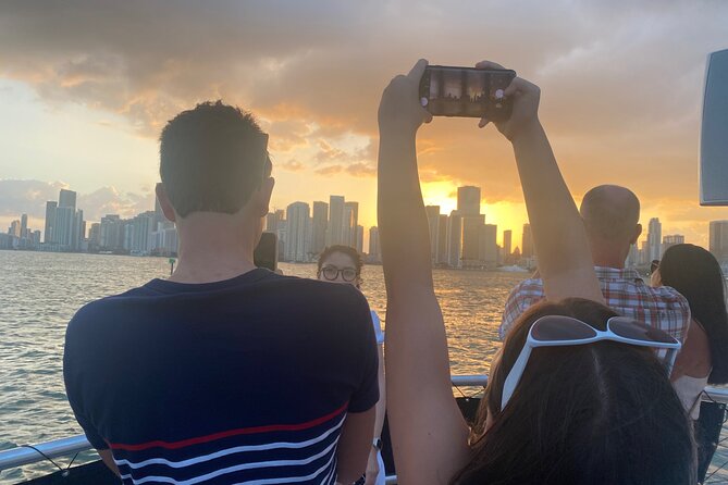 Miami Skyline: Happy Hour Cruise Music & Cash Bar - Sunset views, music, and the cash bar