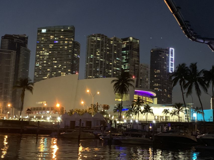 Miami: Sunset Cruise with Celebrity Homes & Open Bar - Who should book this Miami sunset cruise?