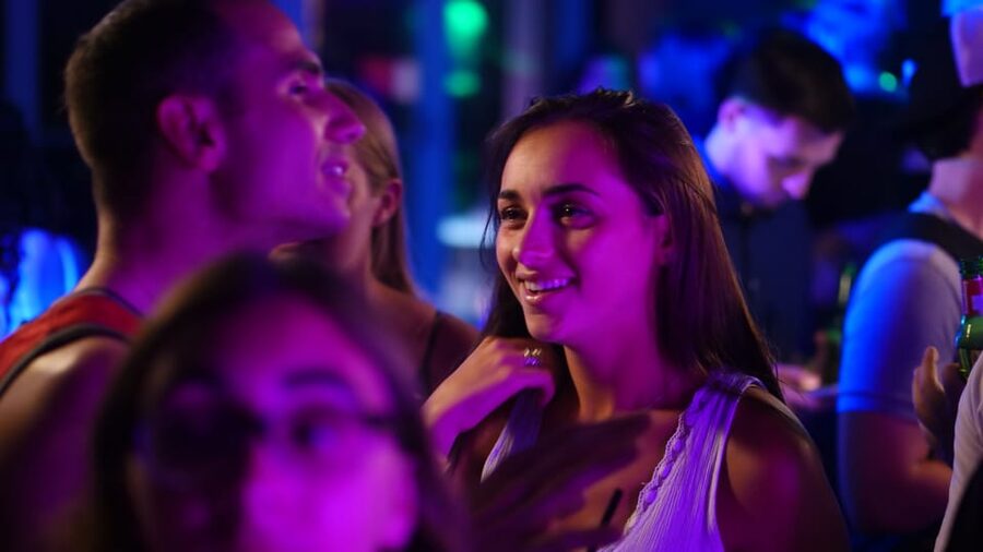 Milan: Ultimate Bar Crawl with Shots and VIP Club Access - Games, Challenges, and Meeting People