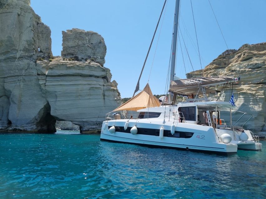 Milos: Full-Day Catamaran Cruise with Food and Open Bar - Meeting the Together in Adamantas