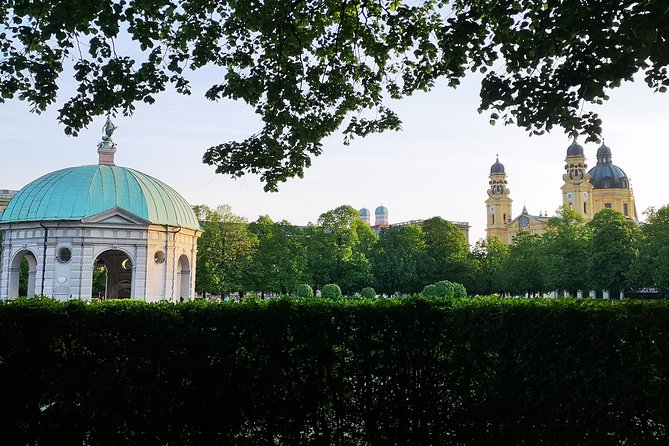 Mini Classic Bike Tour @ 4pm incl. Beer Garden & Surfers 2,5 hrs - Platzl and the beer culture of old Munich