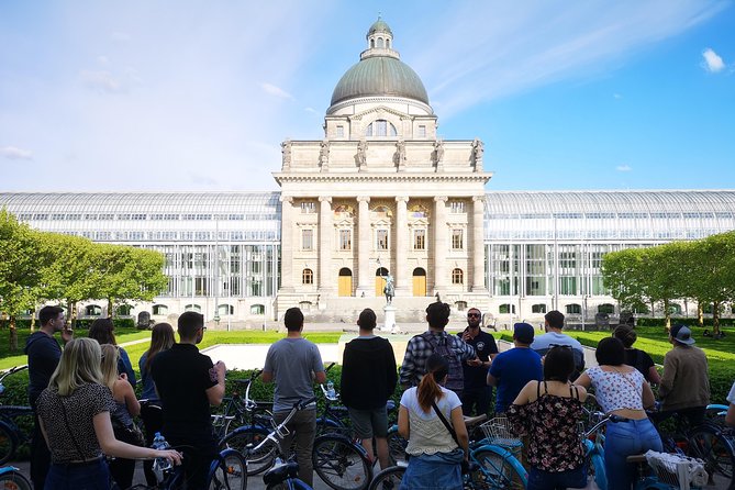 Mini Classic Bike Tour @ 4pm incl. Beer Garden & Surfers 2,5 hrs - Max-Joseph-Platz and Munich’s royal connections