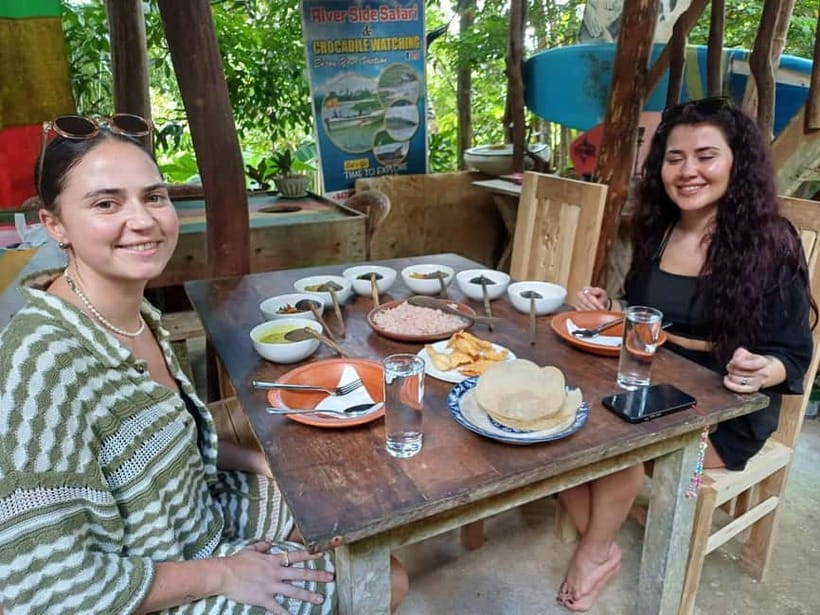 Mirissa: Cooking Class with Beer and Meal - Arriving at Cosmic Power Wood Cottage