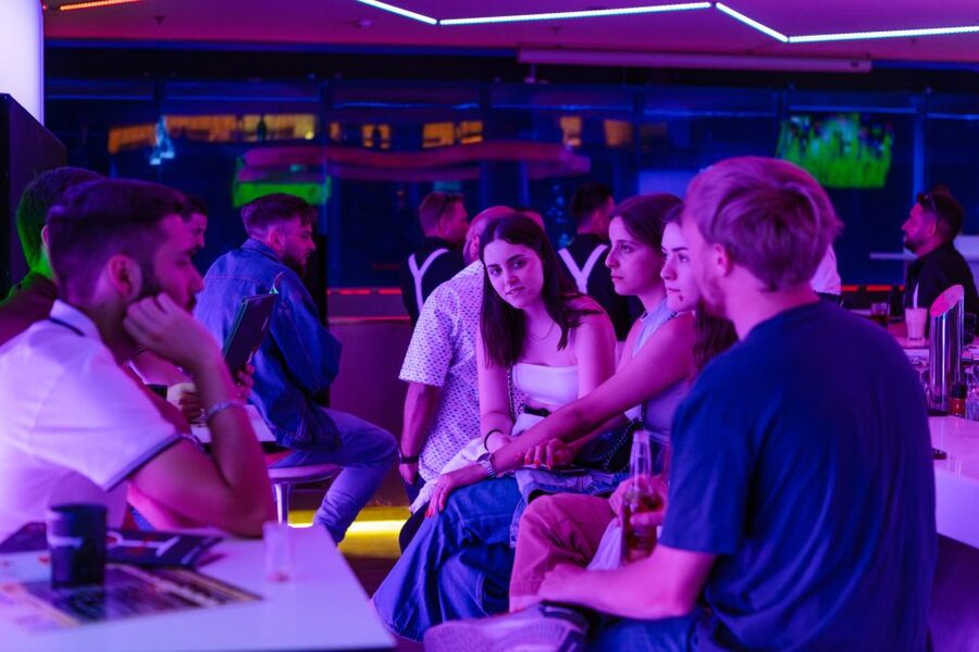 Munich: Bar and Club Crawl - Skip-the-line access and what it is worth