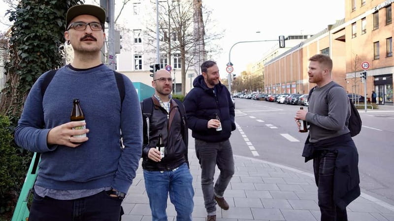 Munich: Guided Craft Beer & Cultural Tour With Snack - Old brewing traditions meet new local ideas