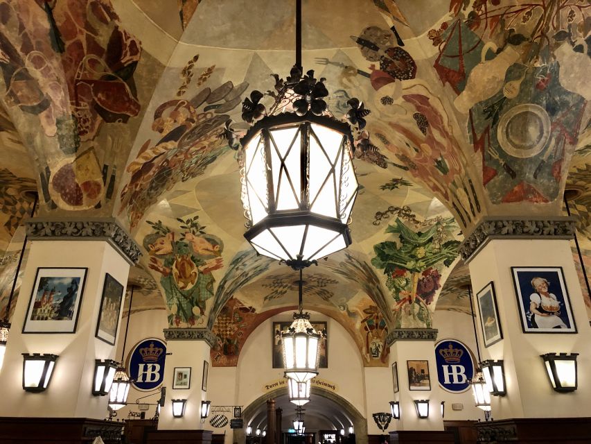 Munich: Hofbräuhaus Guided Tour with 1 Beer - Starting at Marienplatz with Munich in view