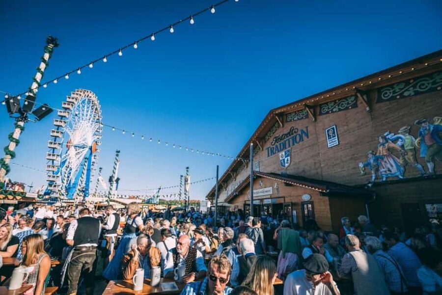 Munich: Oktoberfest Big Beer Tent Evening including table reservation - Beer vouchers and the included meal