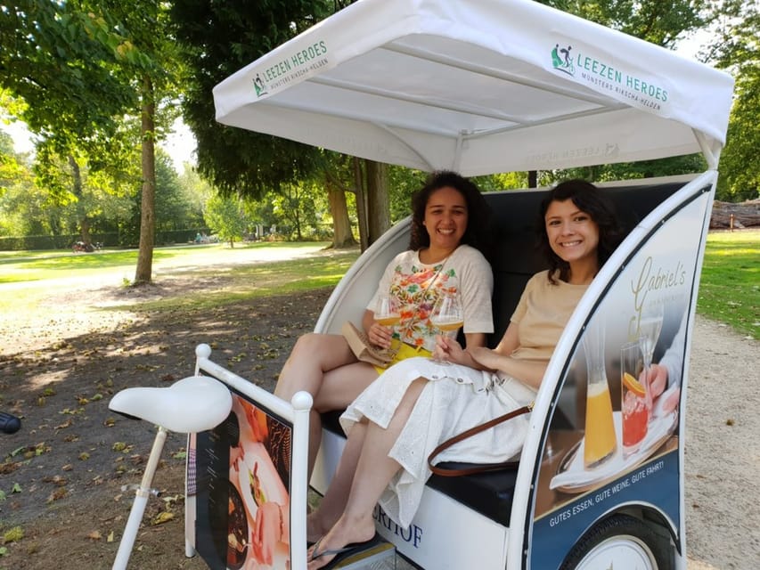 Münster: Beer Tasting Rickshaw Tour - Starting at the Old City Hall