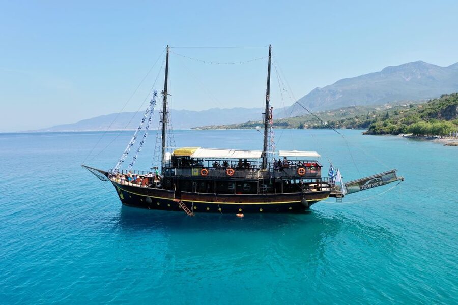 Mykonos: Sunset Party Boat Cruise with 1 Drink - Starting at Mykonos Old Port at 5:30 PM