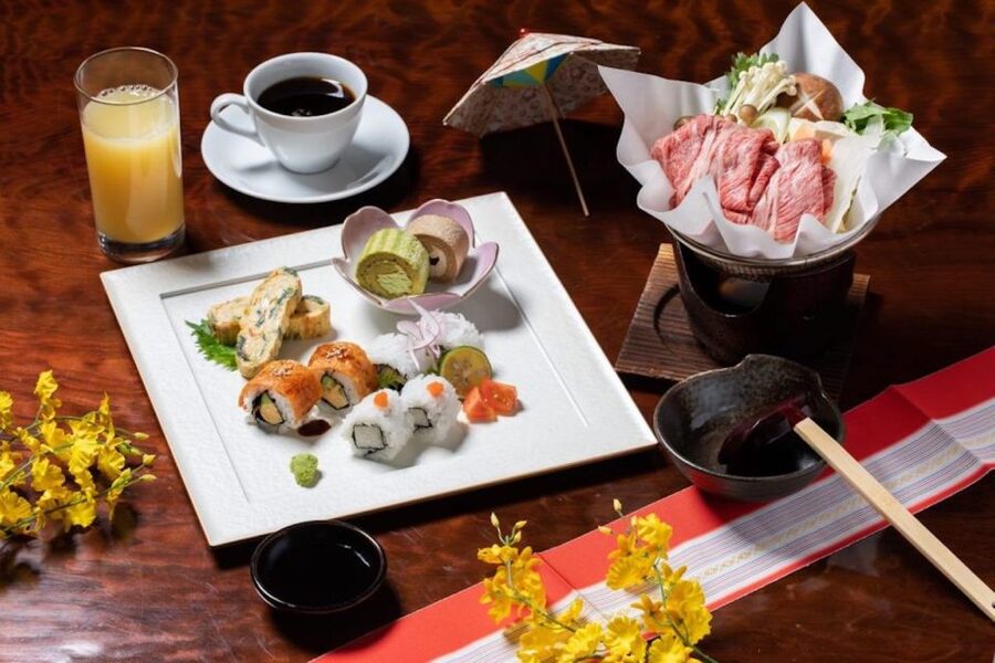 Nagano: Snow Monkeys, Zenkoji Temple & Sake Day Trip - Lunch is far better than a basic tour meal