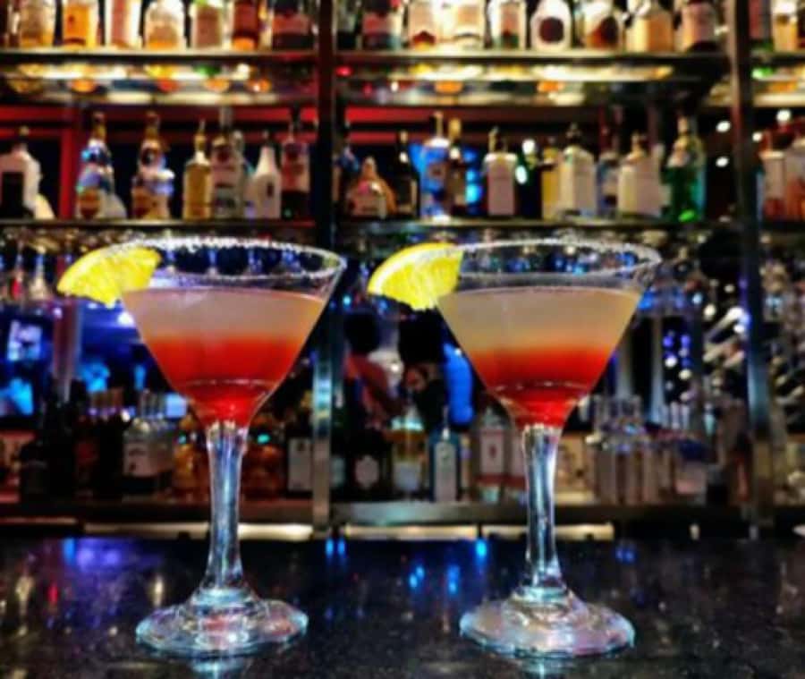 Nairobi bar crawl:Drink and Mingle - The small-group setup and its limits