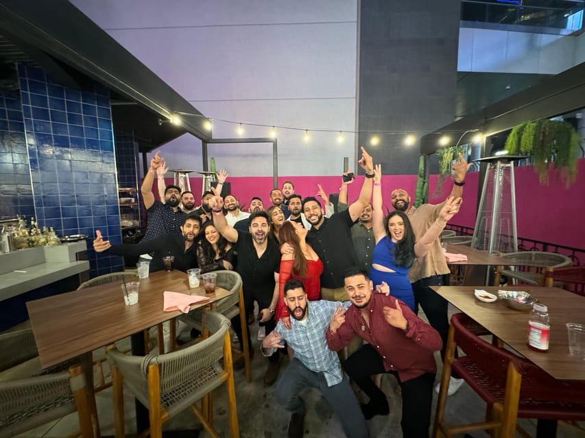 Nashville Bar Crawl: Guided Pub Crawl with Drinks Discounts - The final honky tonk, rooftop, or bar