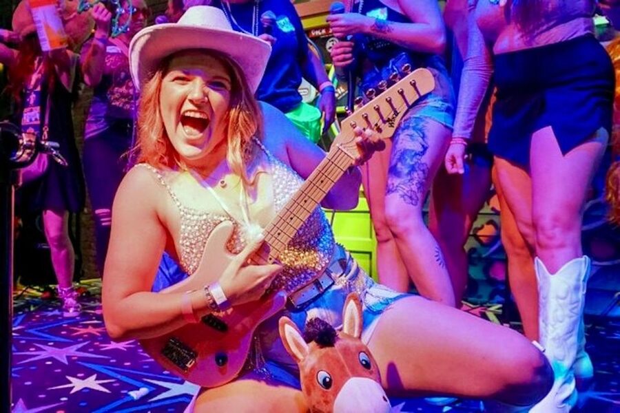 Nashville: Exclusive Entry and Special Offers VIP Bar Crawl - What VIP Entry Adds to the Evening