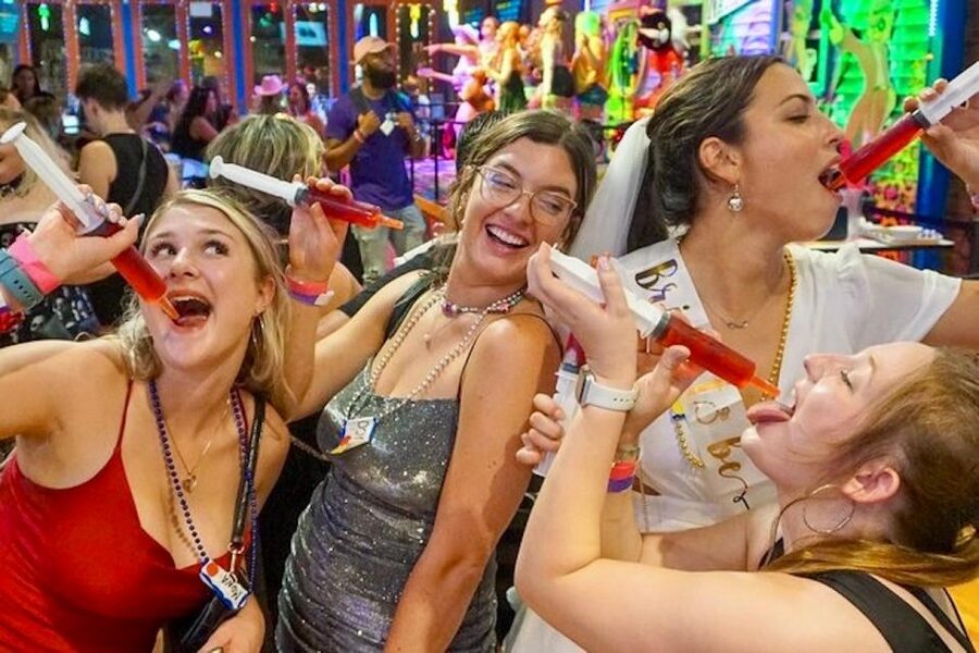 Nashville: Exclusive Entry and Special Offers VIP Bar Crawl - The Shots and Drink Specials: Value With a Catch