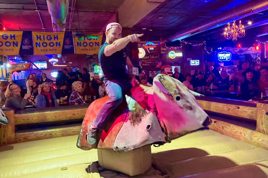 Nashville: Music City Pub Crawl - Five things to know before you book