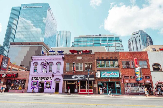 Nashville's Haunted Spirits Murder & True Crime Ghostly Pub Crawl - Ghost stories without the haunted-house treatment