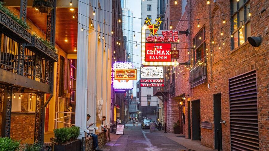 Nashville's Haunted Spirits Murder & True Crime Pub Crawl - What the $38 price really covers
