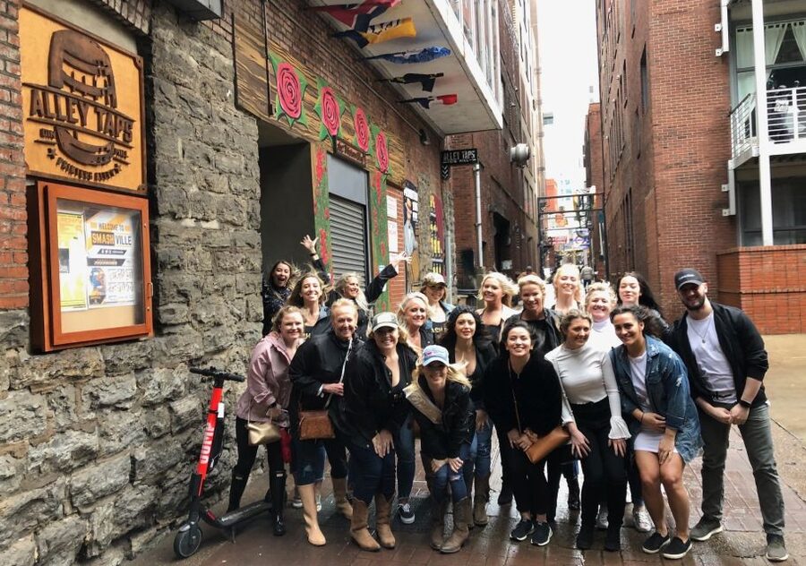 Nashville: The Ville All-Inclusive Pub Crawl - The guide matters more than the drink menu