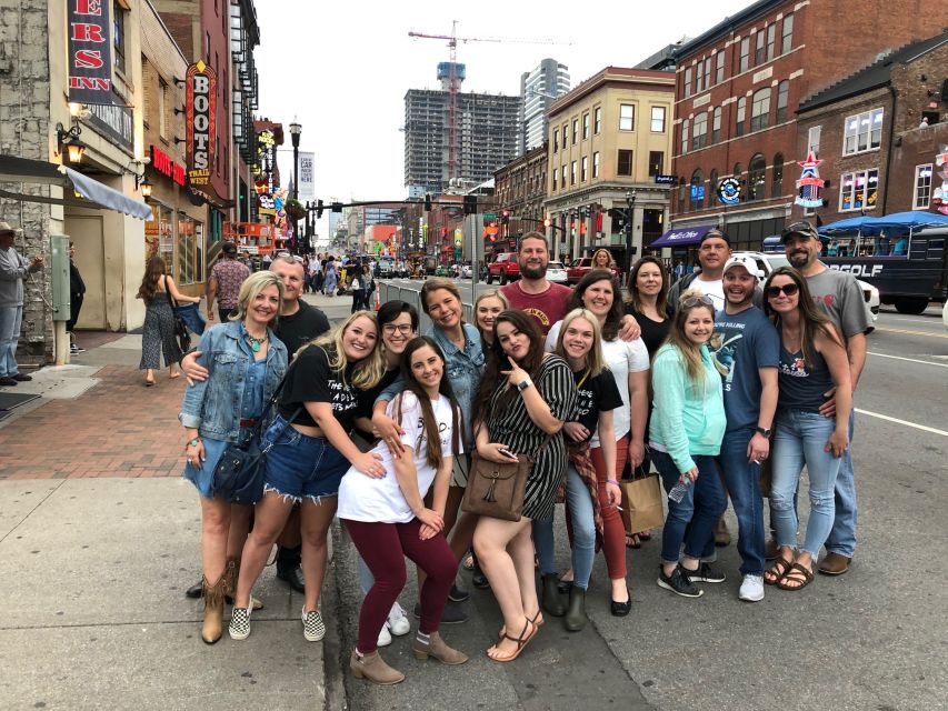 Nashville: The Ville All-Inclusive Pub Crawl - What each part of the route can feel like