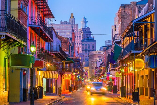 New Orleans: Haunted Pub Crawl - The first haunted bars set the tone