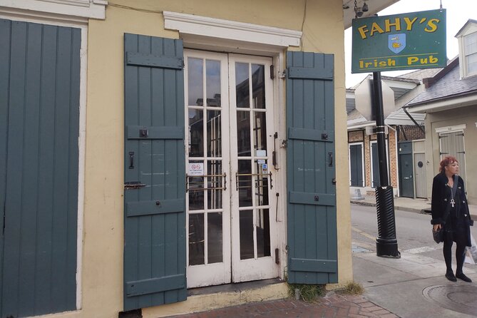 New Orleans Original True Crime Pub Crawl - Starting at the Golden Lantern on Royal Street