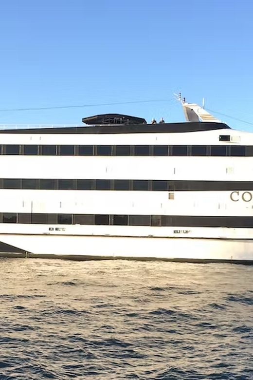 New York City: 4th of July Family Fireworks Party Cruise - The fireworks stop and what you may see