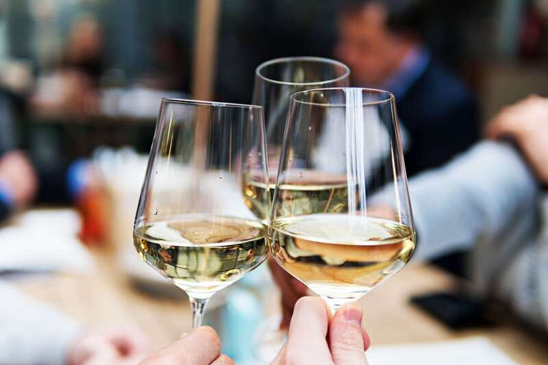Niagara-on-the-Lake: Half-Day Wine, Beer & Charcuterie Tour - Why this tour works well from Niagara Falls
