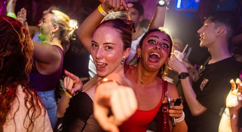 Nice: Bar/Pub Crawl with Free Shots and VIP Entry - Practical ways to have a better night