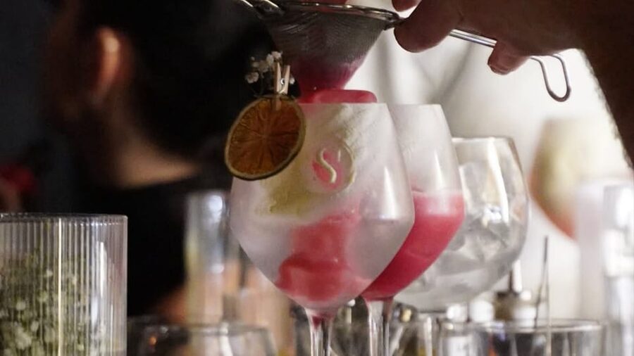 Nice: Cocktail Workshop in a Stylish Bar Lounge in Old Town - Key points at a glance