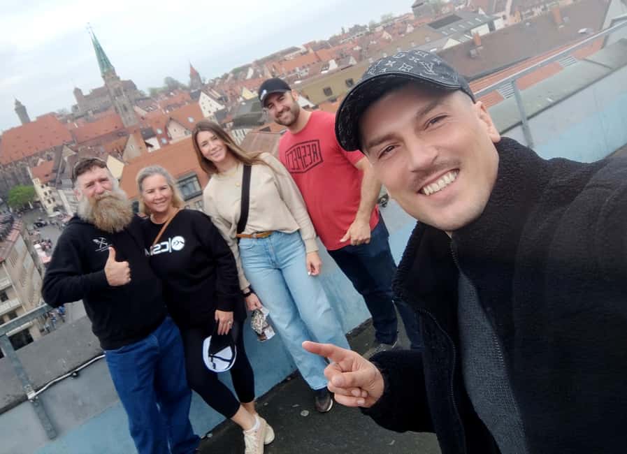 Nuremberg: Castle and Old Town Tour - incl. Tickets and red beer tasting - Sinwell Tower and the 100-step view