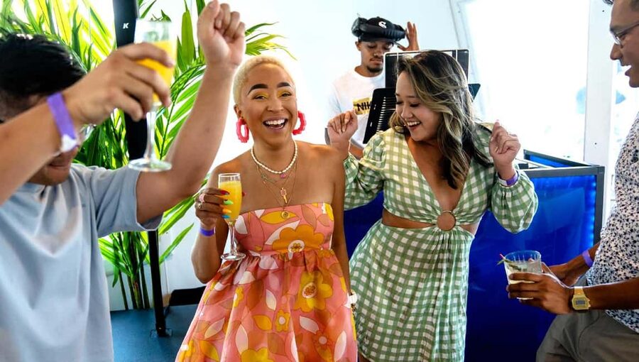 NYC: Bottomless Brunch Cruise - What the Sky Deck adds to the meal