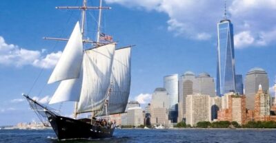 Statue of Liberty Day Sail with Onboard Bar