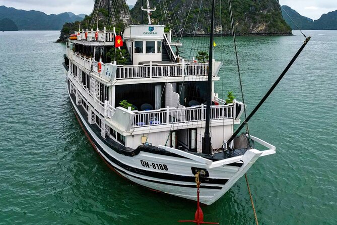 Oasis Bay Party Cruise 3 Days 2 Nights - Ha Long Bay Tour - Paradise Cave dinner on Cat Ba