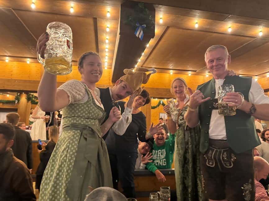 Oktoberfest Munich: Lunch/Dinner table reserv. big beer tent - Meeting at Bayerstraße 89 near Munich Central Station