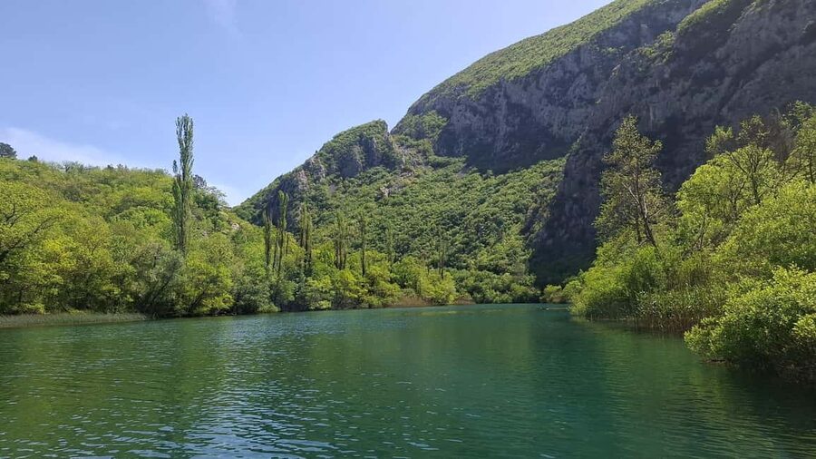 Omiš: 2-Hour Cetina River Glassboat And Beer Garden Visit - What $21 buys you