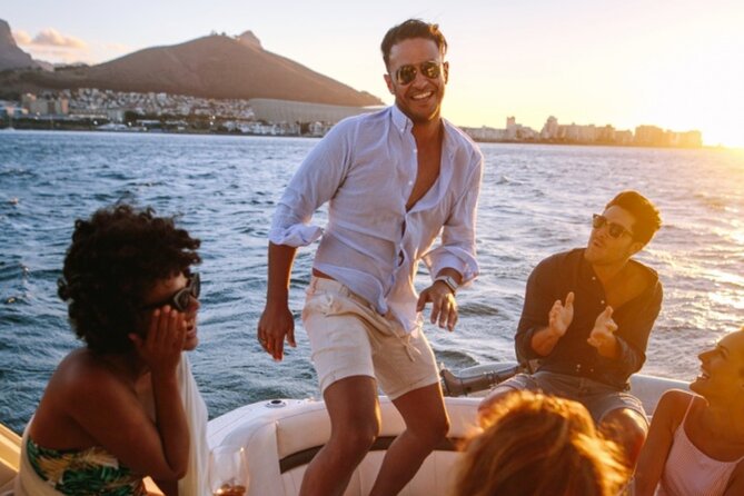 Open Bar Sunset Cruise in Catamaran or Speedboat (Best Deal) - A sunset view of Cartagena worth the $20