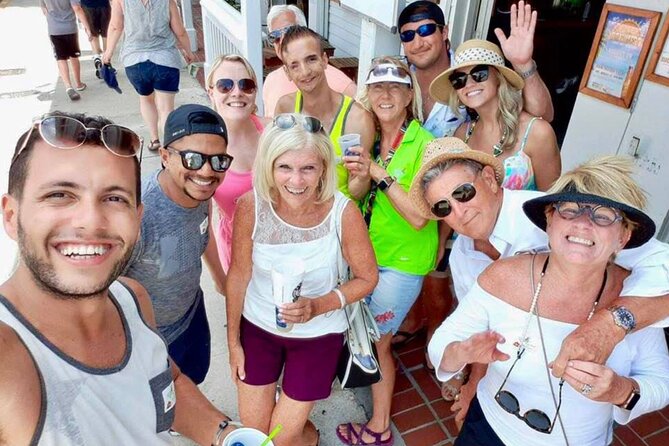 Original Key West Pub Crawl: The Best Bars with Free T-Shirt - Flying Monkeys on famous Duval Street