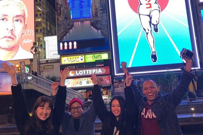 Osaka Bar Hopping Night Walking Tour in Namba (3 bars, 6 tastes) - How the guide changes the experience