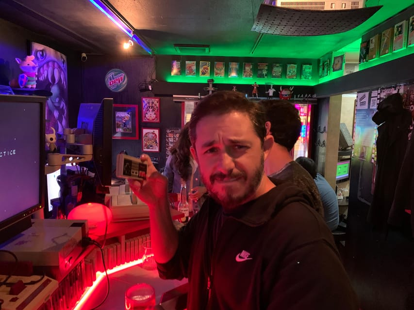 Osaka: Namba Pub Bar Crawl with a Local Guide - Third stop: American Village and whisky above the streets