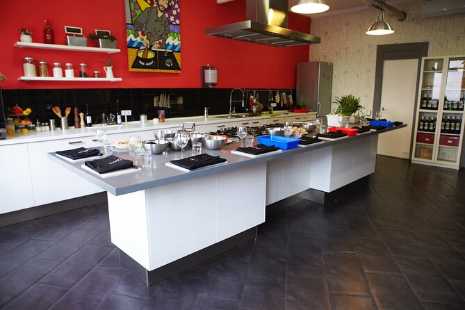 Paella Class & Bottomless Wine: Las Ramblas Views - Paella takes center stage