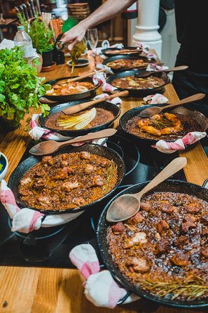 Paella Experience and Bottomless Wine in Barcelona - Is $241.86 good value?