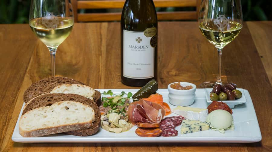 Paihia or Kerikeri: Wine, Spirit, & Craft Beer Tour - What makes this afternoon worth your time