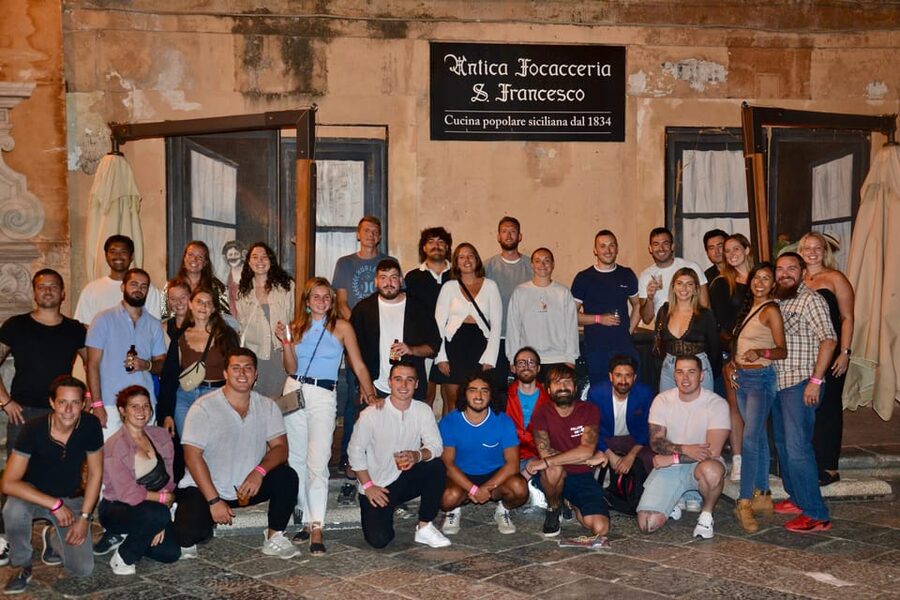 Palermo: Guided Bar Crawl with Shots and Discounts on Drinks - What the free shots and discounts are really worth