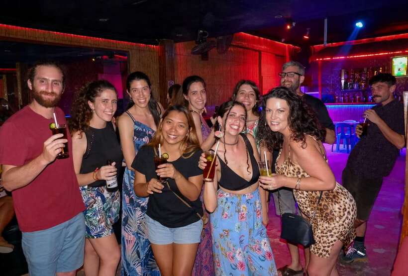 Panglao Bohol Island: Alona Beach Pub Crawl with Drinks - FAQ